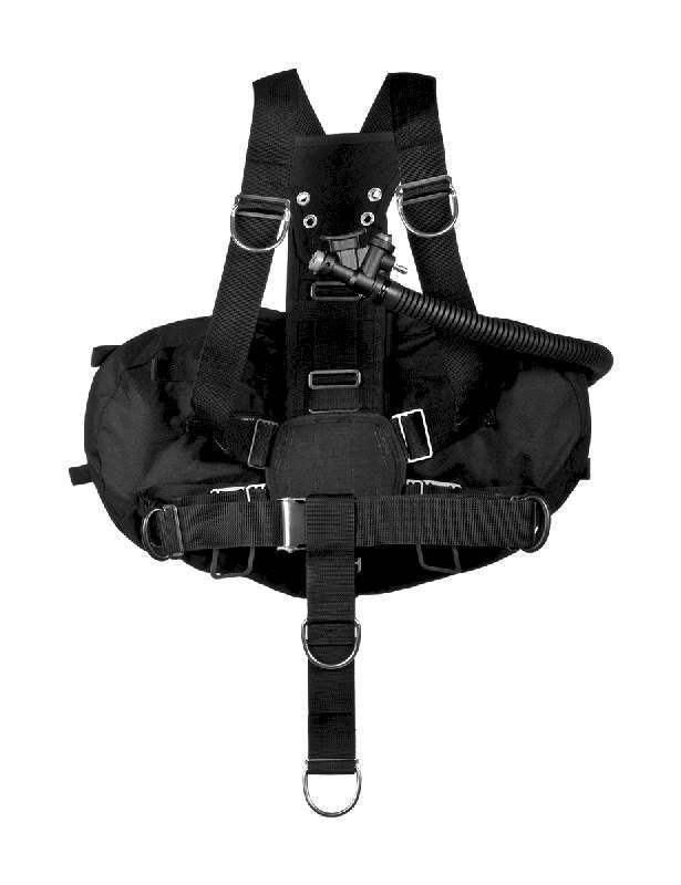 Schwarzes Sidemount-Jacket fĂŒr technisches Tauchen mit D-Ringen und Inflatorschlauch
