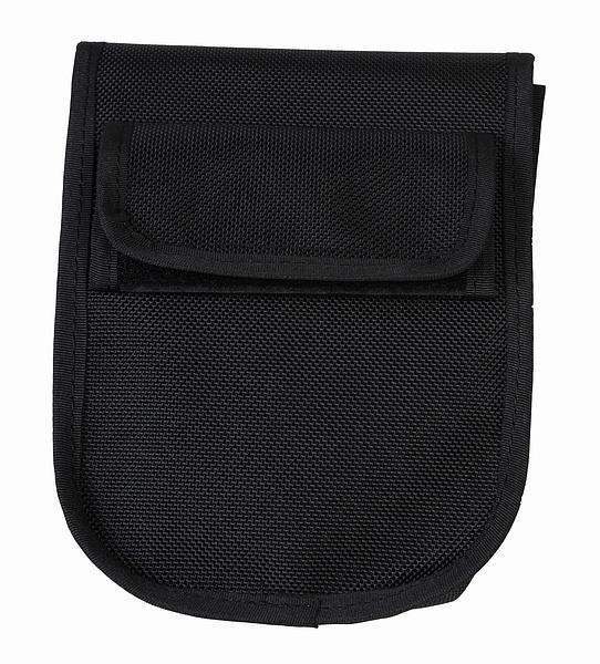 Schwarze Tauchtasche aus strapazierfähigem Material mit Klettverschluss, geeignet für Tauchausrüstung.