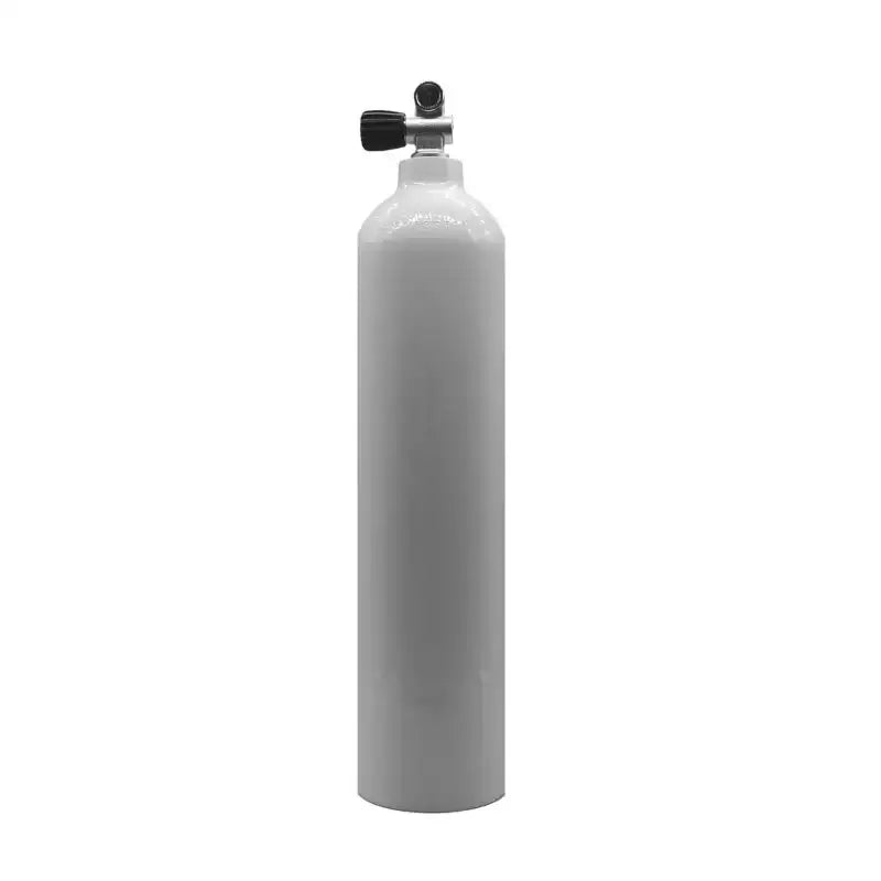 Weiße Alu-Tauchflasche 200 Bar mit Ventil für Tauchausrüstung, freigestellt