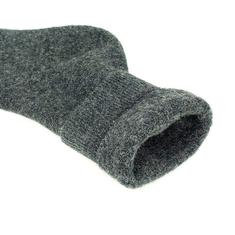 Warme graue Thermo-Tauchsocke für Tauchausrüstung, Nahaufnahme der weichen Textur