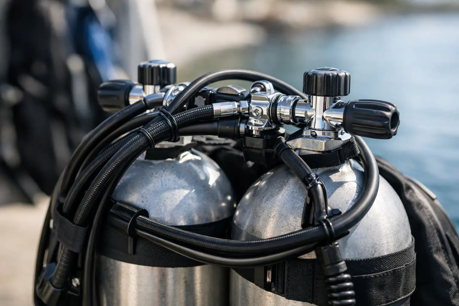 Schläuche am Twinset sauber verlegen - AS-TecDive